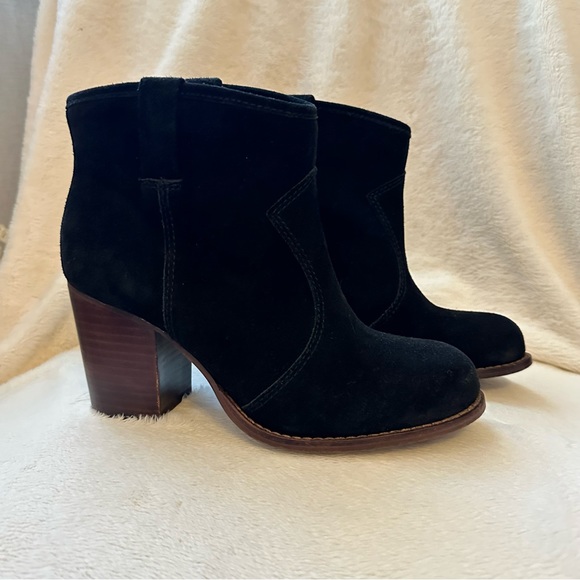 Black Splendid Suede Ankle Boots - Picture 11 of 16